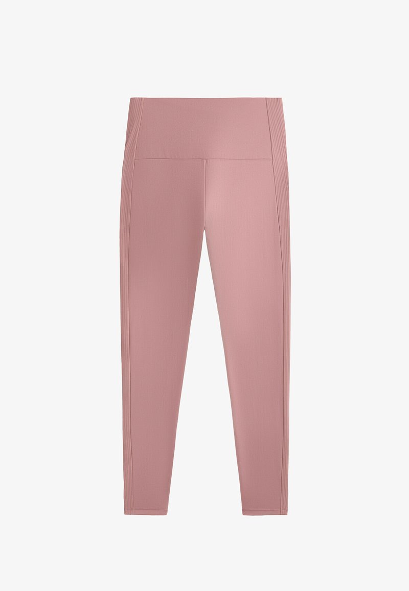 Rózsaszín, testhezálló leggings magas derékpánttal, sima textúrával és oldalsó részletekkel, amelyek finom függőleges bordázottságot mutatnak.