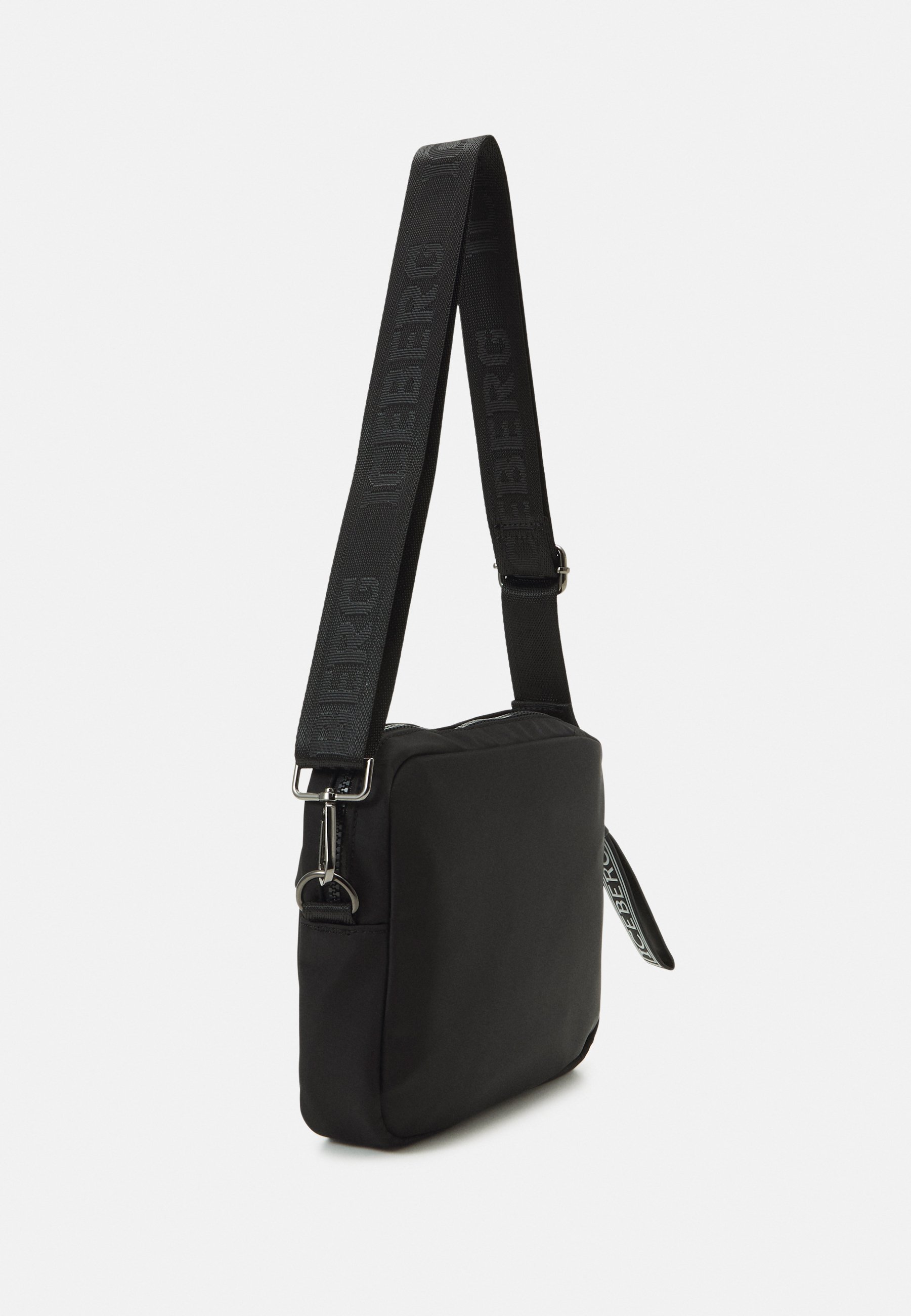 Borsa A Tracolla Antifurto Unisex – Sottile E Idrorepellente, 32x22 Cm, Con Tasche Nascoste, Per Viaggi E Outdoor, Nero