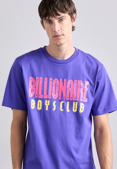 Billionaire Boys Club STRAIGHT LOGO - T-shirts med print - purple