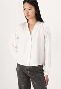 JDY JDYLOLI  - Blouse - cloud dancer