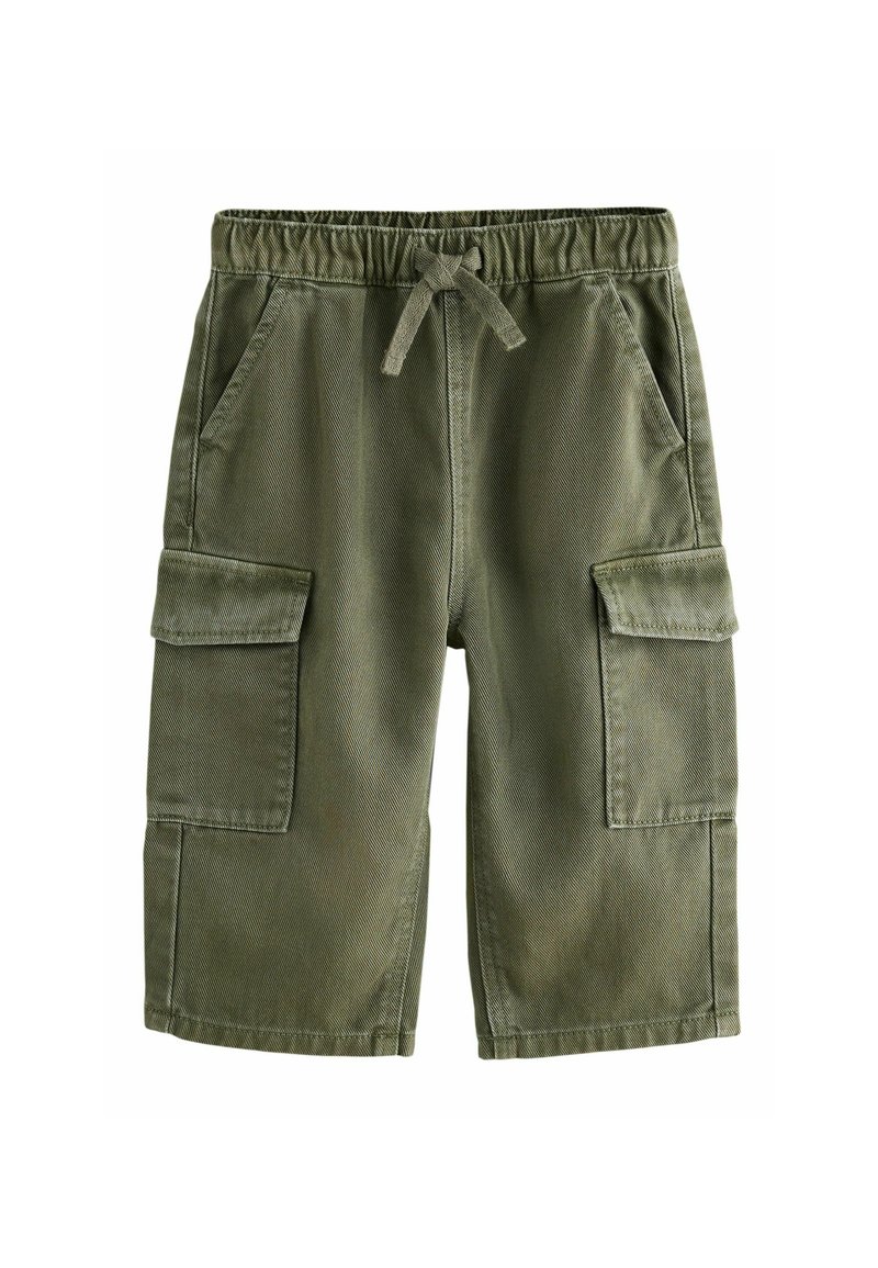Grønne cargo shorts med elastisk talje og snoretræk samt to store sidelommer. Lavet af struktureret bomuldsmateriale.