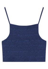 Navy blå cropped tanktop med tynde stropper, der har struktureret rynkning over hele stoffet for et mønstret udseende.
