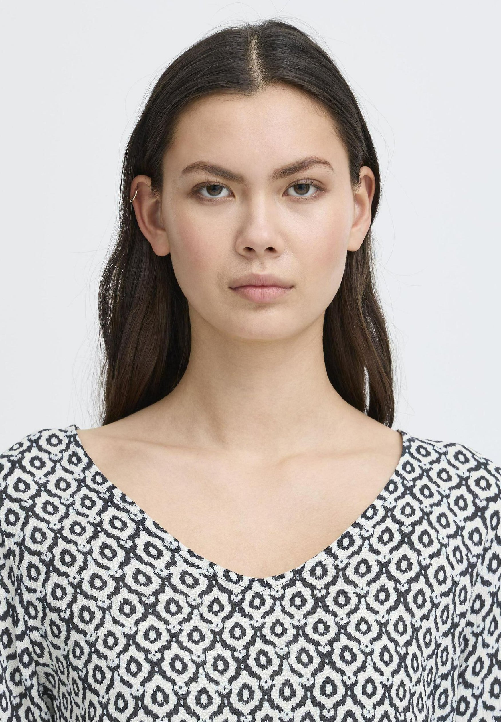 ICHI IHMARRAKECH - Bluse - total eclipse ikat tile aop/blau
