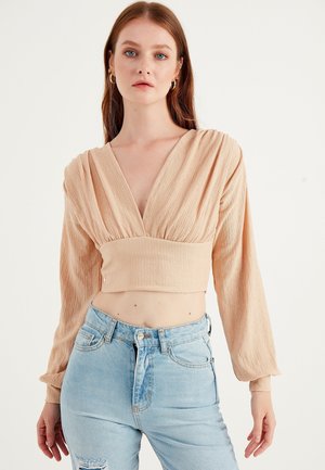 SHOULDER RUFFLE DETAILED WITH FRONT - Blouse - brown