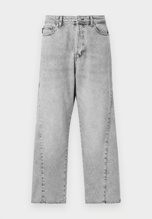 Sive jeans širokih nogavic z visokim pasom, ki vključujejo klasično petPocket zasnovo in vidne šive.