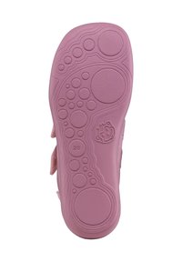 Rosa Gummisohle mit strukturiertem Design, bestehend aus kreisförmigen Mustern und unterschiedlichen erhabenen Bereichen, Größe 28.