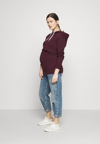 Anna Field MAMA NURSING HOODIE MATERNITY - Sweatshirt com capuz - winetasting