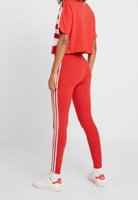 adidas Originals Leggings - Byxor - red