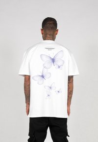 MJ Gonzales METAMORPHOSE - T-shirts med print - white