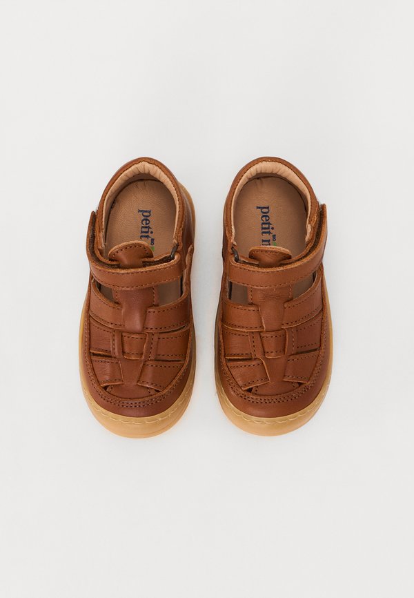 SPEED ME UP UNISEX – Lauflernschuh – cognac