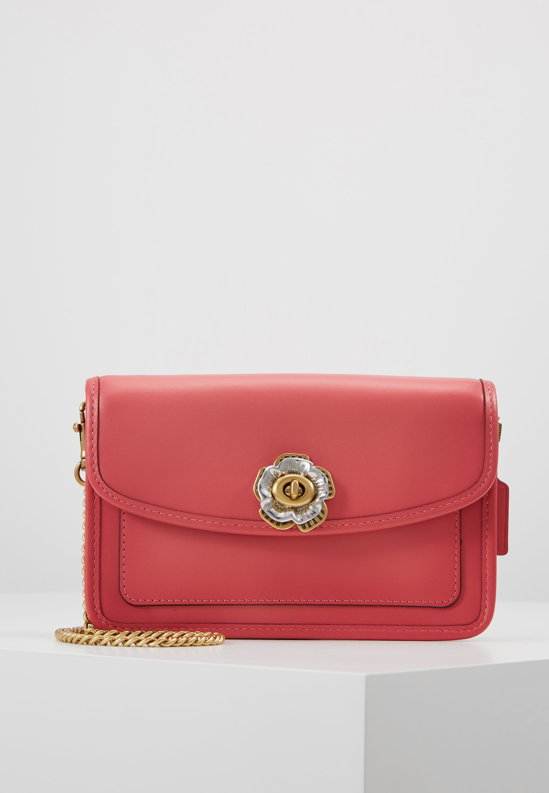coach mini parker