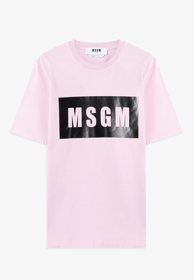 Rosa bomulls t-skjorte med rund hals, med et kontrastfarget svart rektangulært design med "MSGM" i fete hvite bokstaver.