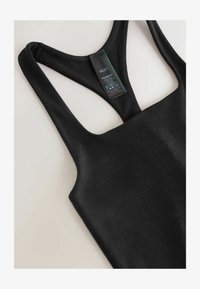 Non selezionato, black