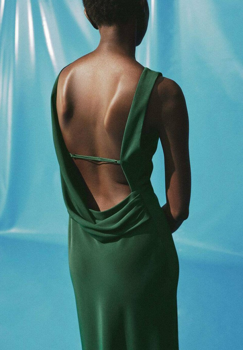 Mango OPEN BACK MIDI - Jersey dress - green - Zalando