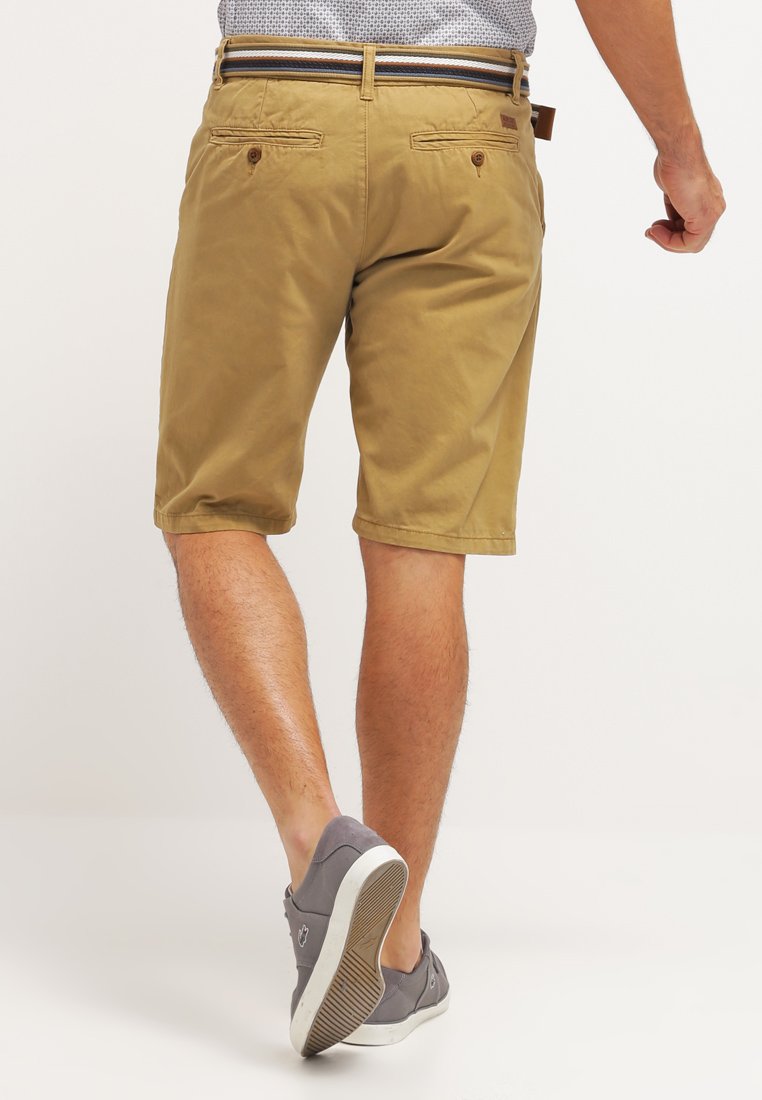 INDICODE JEANS ROYCE Shorts amber Zalando.no INDICODE JEANS FREDERICA - Shorts - army
