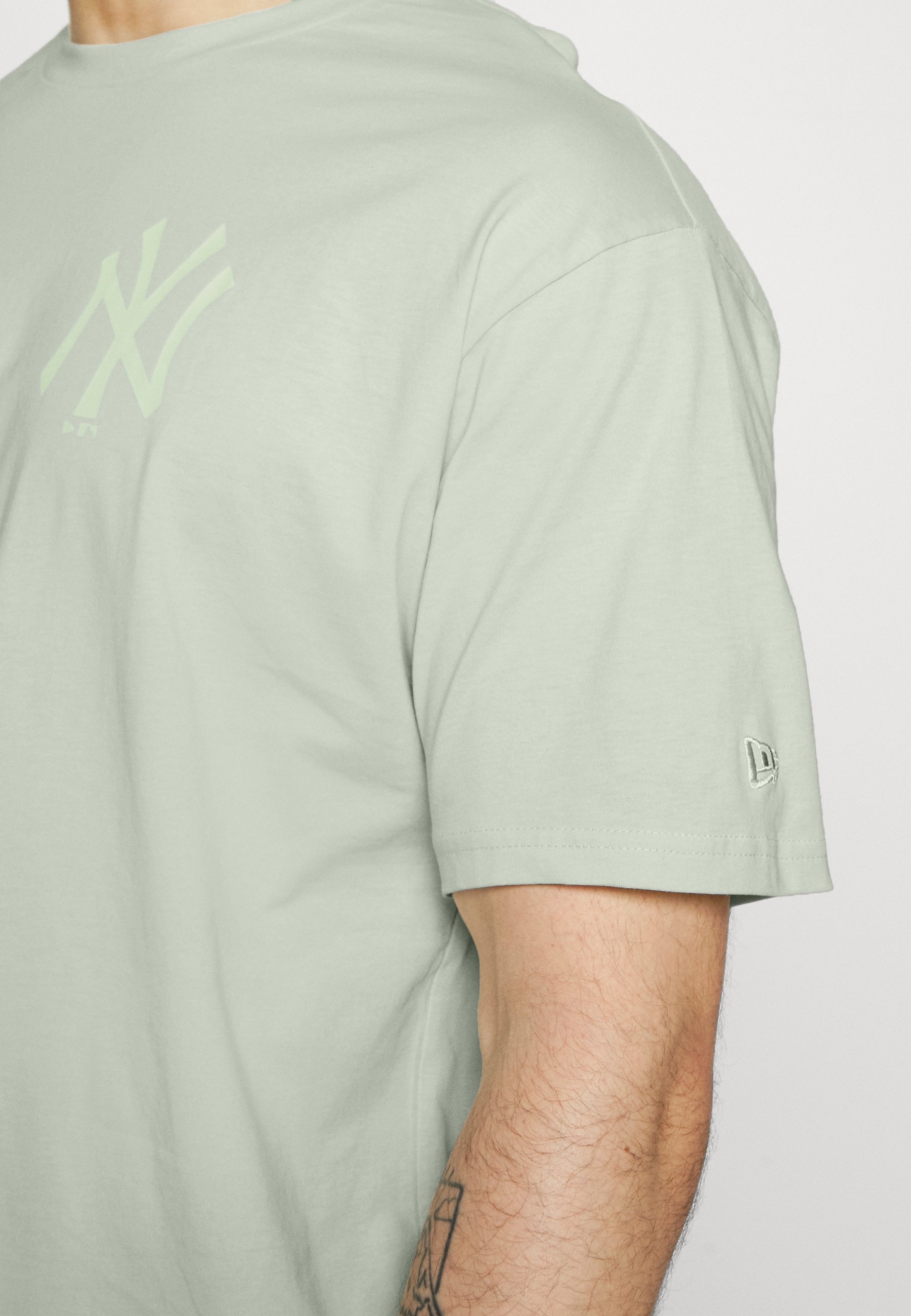 soft oversized tee