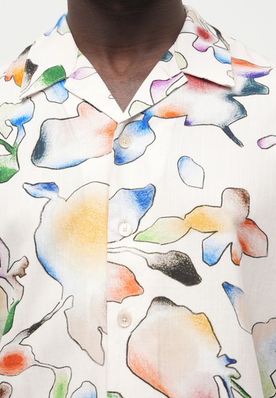 Πουκάμισο με κοντά μανίκια, λευκό φόντο με πολύχρωμα λουλουδάτα σχέδια σε μπλε, πορτοκαλί, πράσινο και μαύρο. Ελαφρύ, υφασμάτινο με υφή και κουμπιά.