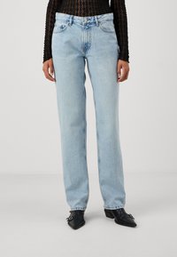 Gina Tricot Tall LOW - Egyenes szárú farmer - light blue