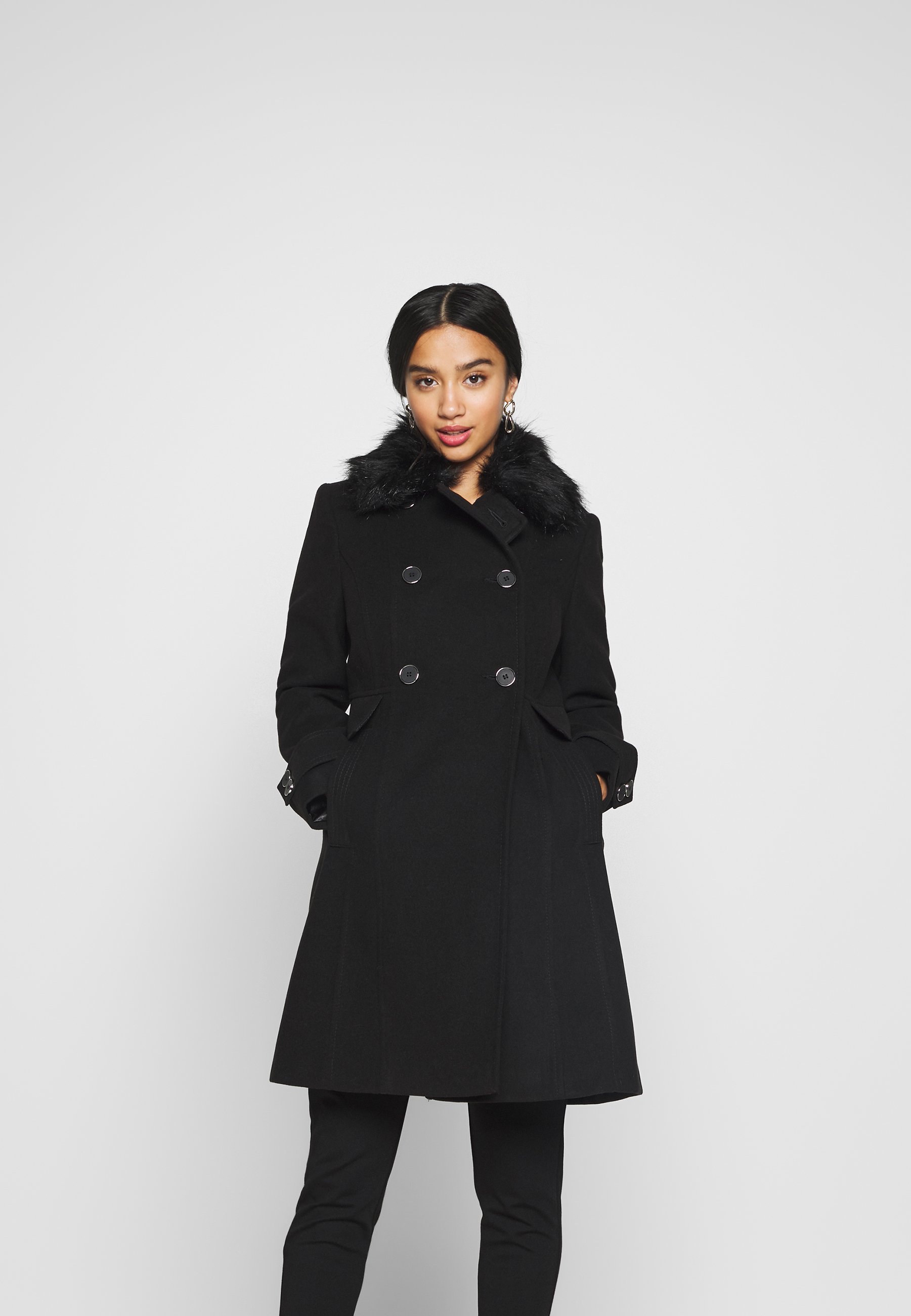Wallis Petite PETITE FAUX Kåpe frakk black Zalando.no Wallis Kåpe frakk black Zalando.no