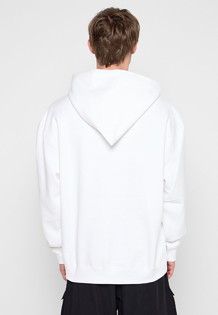 Kapuzenpullover