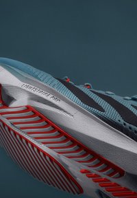 adidas Performance ADIZERO - Zapatillas running asfalto - light aqua/carbon/solar red