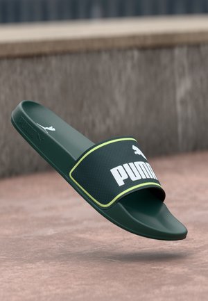 LEADCAT 2 0 UNISEX - Natikače za bazen - green terrain/white/fizzy light
