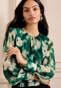 Love & Roses Camicetta - green animal print