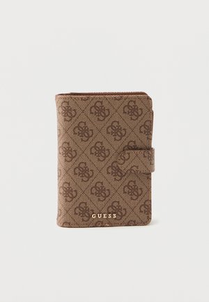 GIFT BOX PASSPORT CASE KEYRING UNISEX - Geldbörse - beige