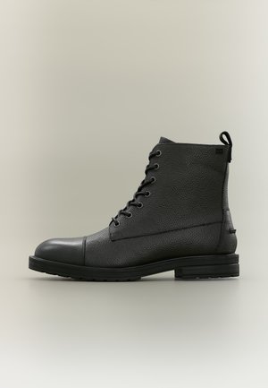 Tommy Hilfiger, Боти с връзки до глезена - black
