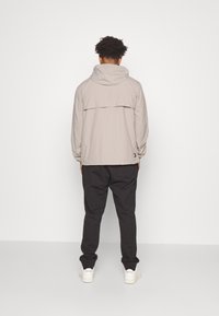 Tommy Jeans Plus Summer jacket - khaki