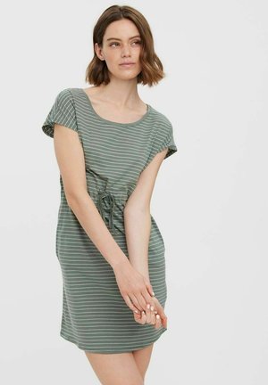 Day dress - laurel wreath
