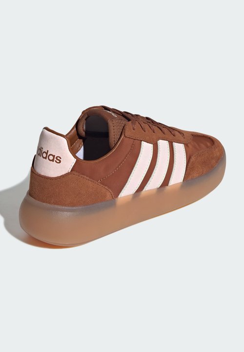 adidas Trainers - dusky bronze blush pink gum — foto 4
