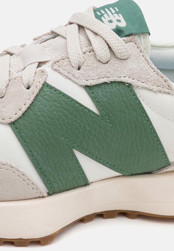 327 UNISEX - Trainers3