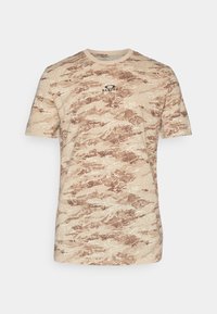 BARK NEW - Sports T-shirts - tiger mountain