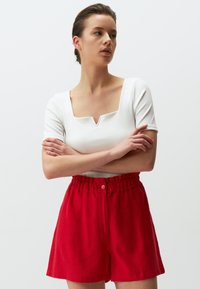 Jimmy Key HIGH WAIST - Shorts - red
