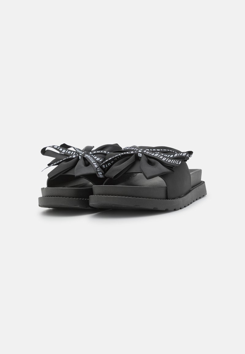 Damen Sneaker | Laura Biagiotti Pantolette flach matt black/schwarz - CR00339 Damen Sneaker | Laura Biagiotti Pantolette flach matt black/schwarz - CR00339
