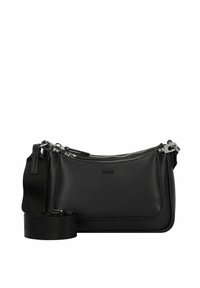Borsa a mano in pelle nera con design curvo, chiusura con zip e hardware in argento. Include una tracolla removibile con il marchio "HUGO".