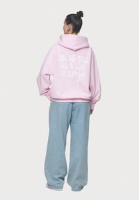 Pegador RAMIRA OVERSIZED - Felpa con zip - washed bubblegum