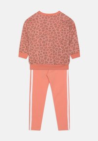 adidas Originals ANIMAL ALLOVER - Leggings - Byxor - mauve/multicolor/white/clay