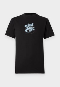 Zwarte katoenen T-shirt met ronde hals, voorzien van een lichtblauw grafisch logo "Santa Cruz Skateboards" in het midden. Korte mouwen.