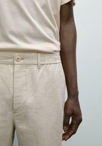 Thumbnail Image 4