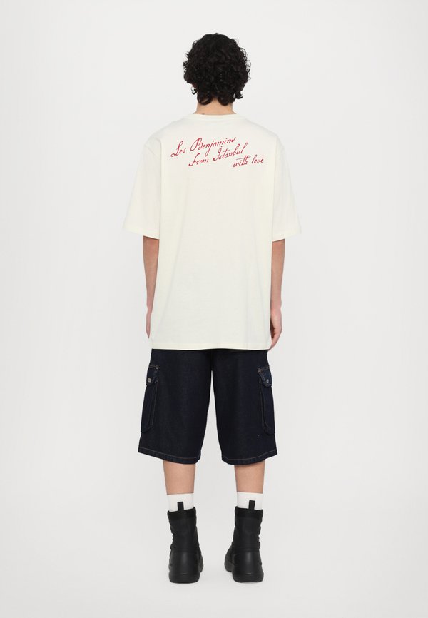 OVERSIZED TEE  - Print T-shirt - letter page