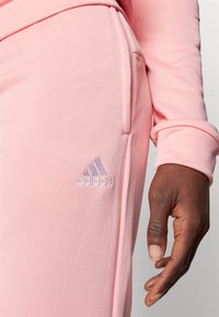 adidas Sportswear SET różowy