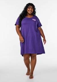 Zizzi Nightie - mulberry p power