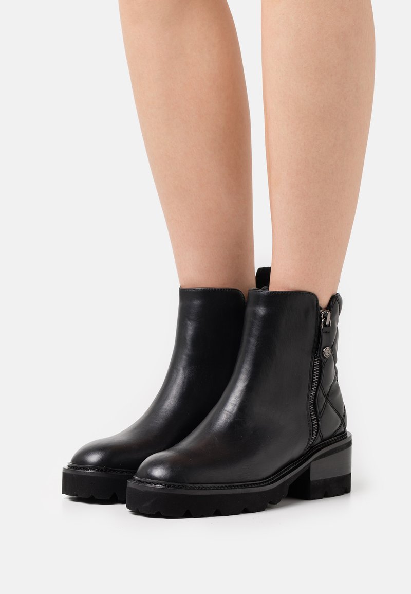 XTI Platform ankle boots black Zalando.ie