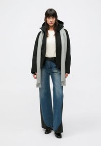 Holzweiler SKI CAPSULE TRYVANN JACKET - Daunenjacke - grey