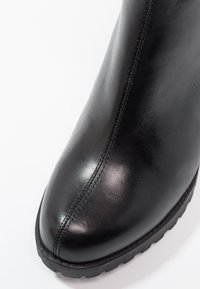 Vagabond Boots à talons - black