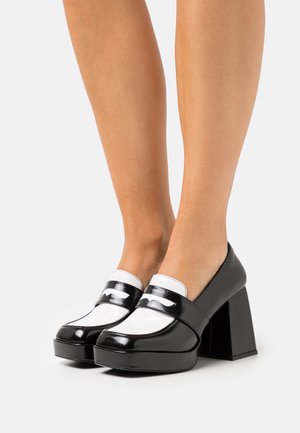 VEGAN BENNY LOAFER - Classic heels - black/white