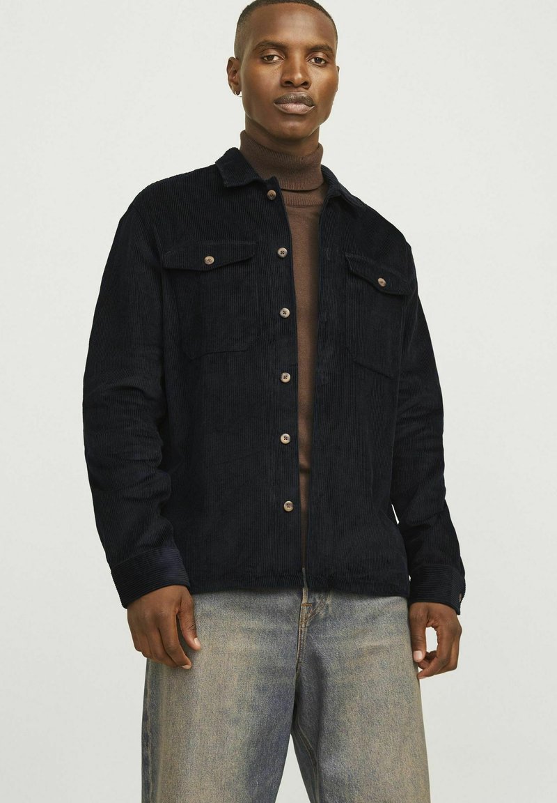 Jack & Jones JJEEDDIE - Pluus - black
