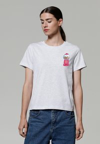 watapparel KAUGUMMIAUTOMAT - T-shirt imprimé - cool heather grey